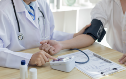 Lens : Nouveau service aux médecins prescripteurs qui souhaite un avis (...) Lens : Nouveau service aux médecins prescripteurs qui (...)